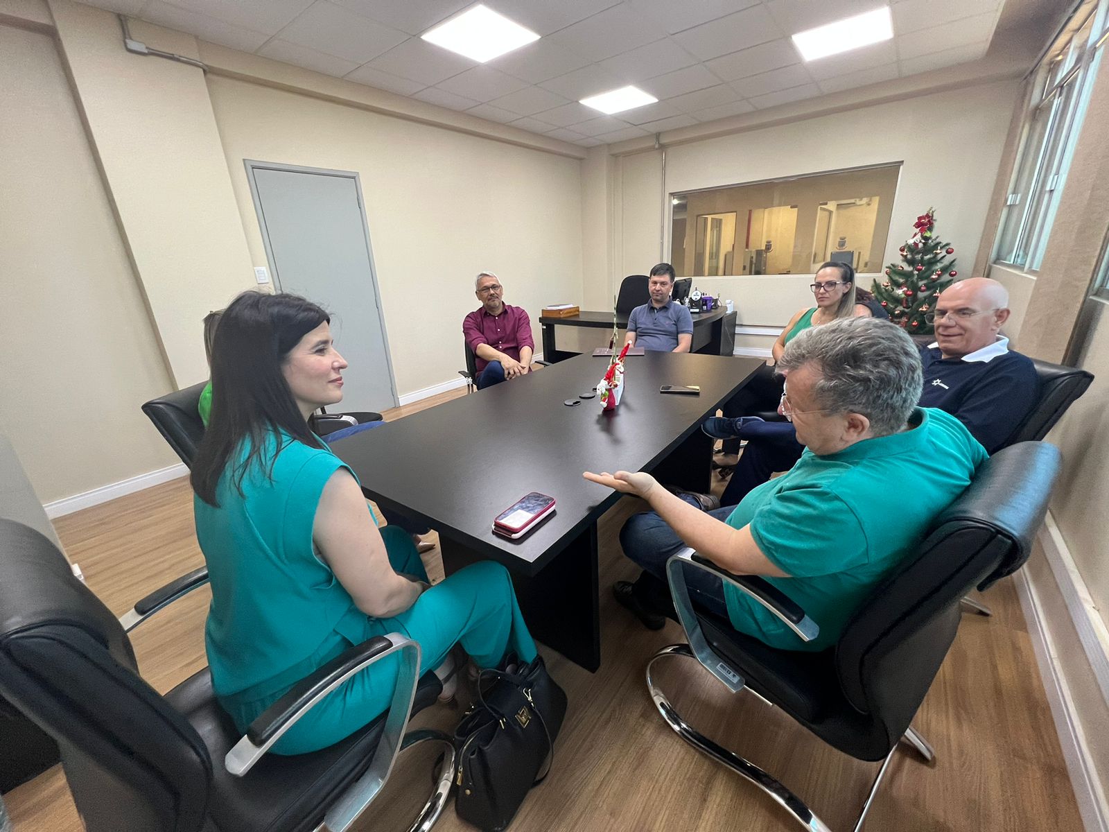 Técnicos da prefeitura recebem visita do Conselho